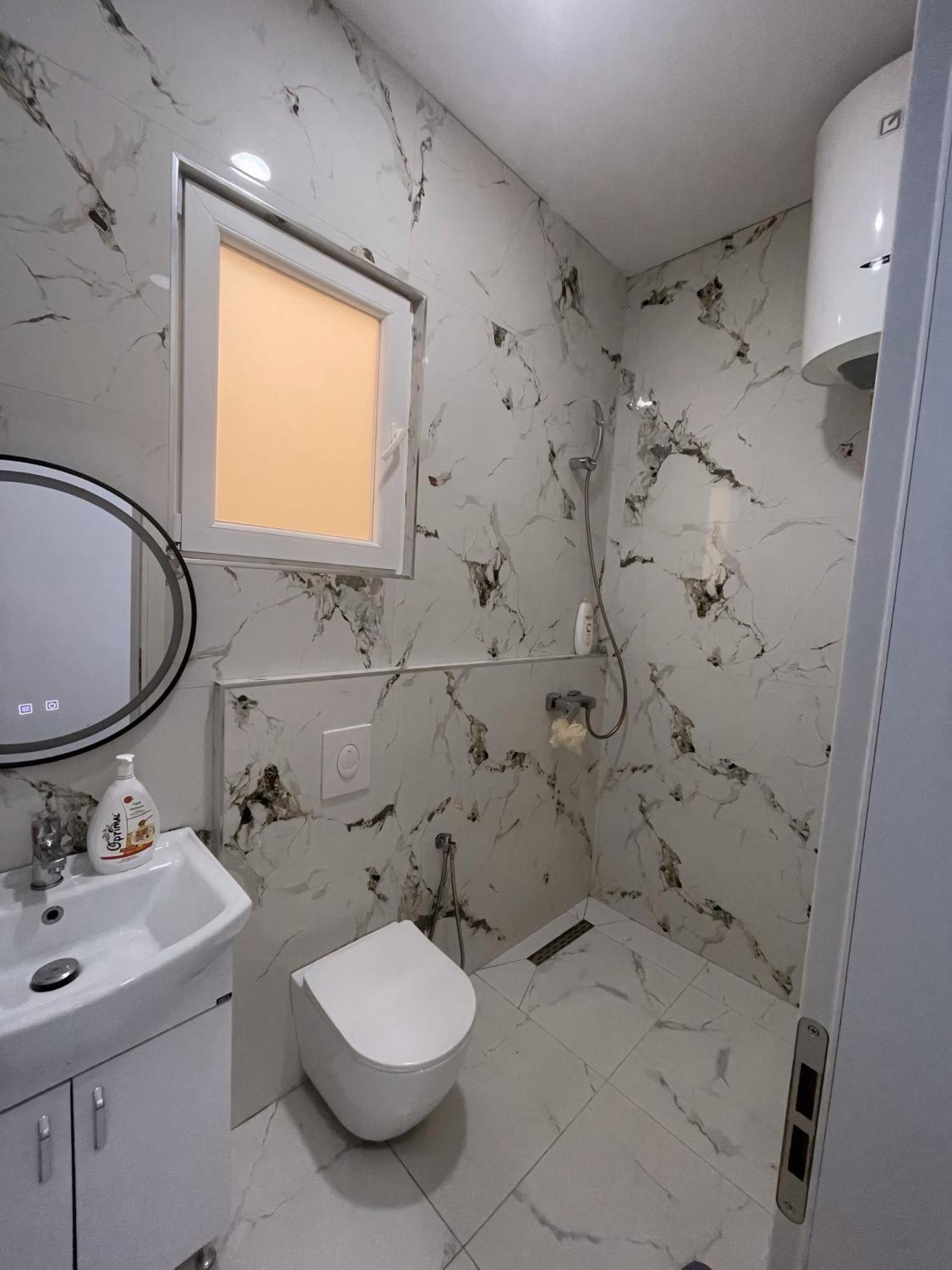 Suite Dolce Vita Tirana Exterior photo